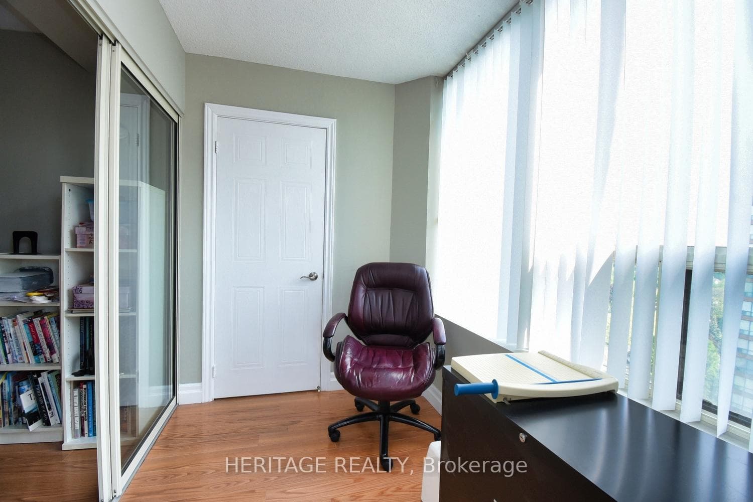 1270 Maple Crossing Boulevard Unit 1601 photo 14