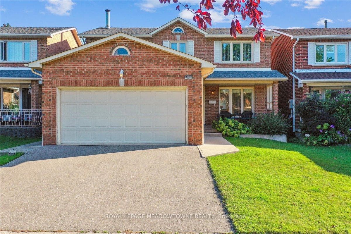 4135 Independence Avenue photo 1