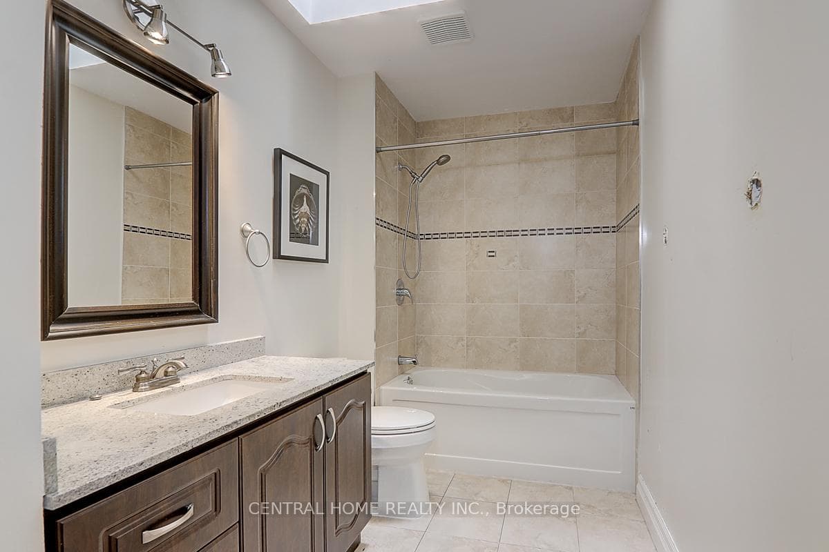 134 Bradgate Drive photo 27