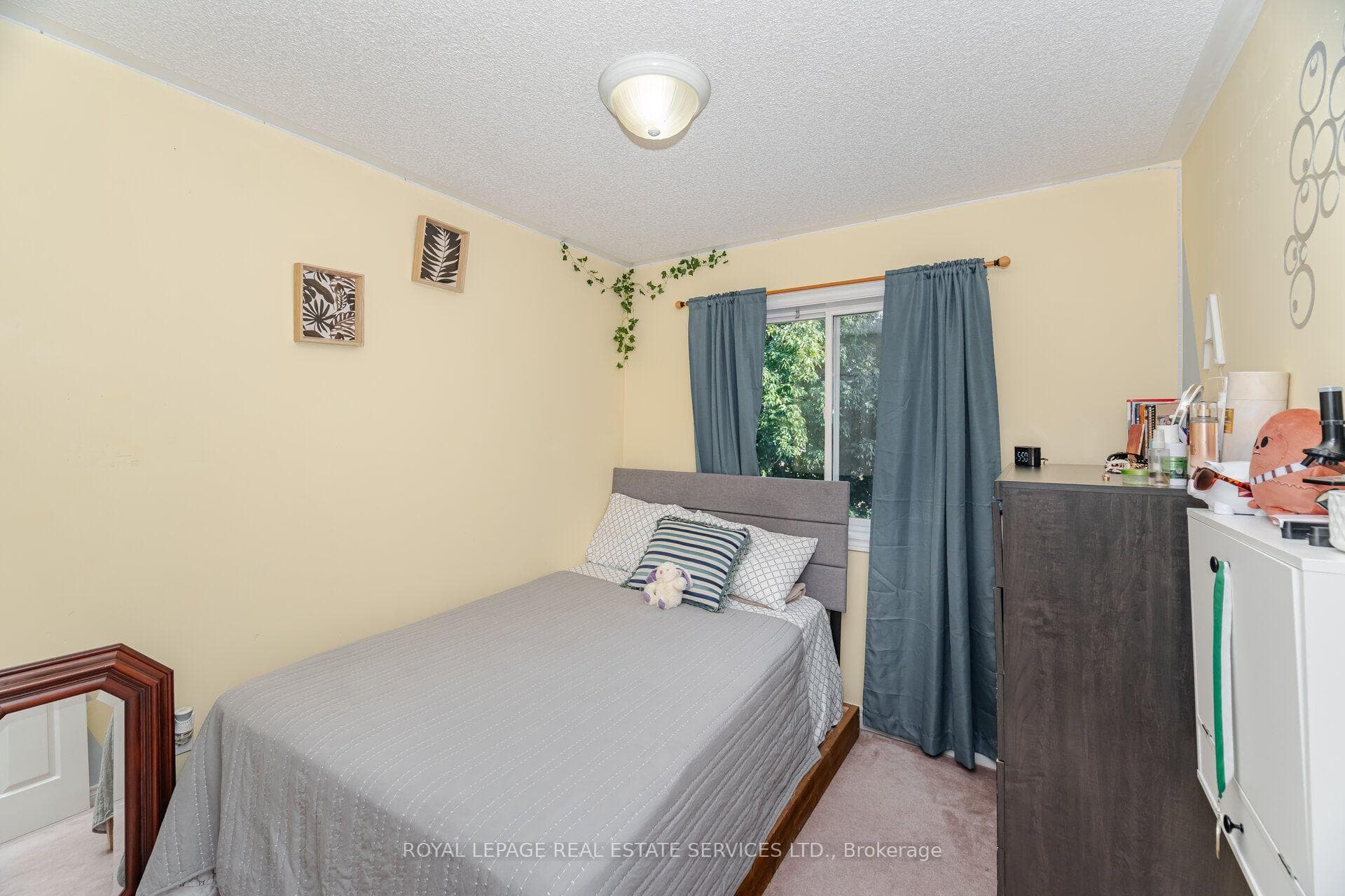 430 Mapleview Drive Unit 6 photo 20
