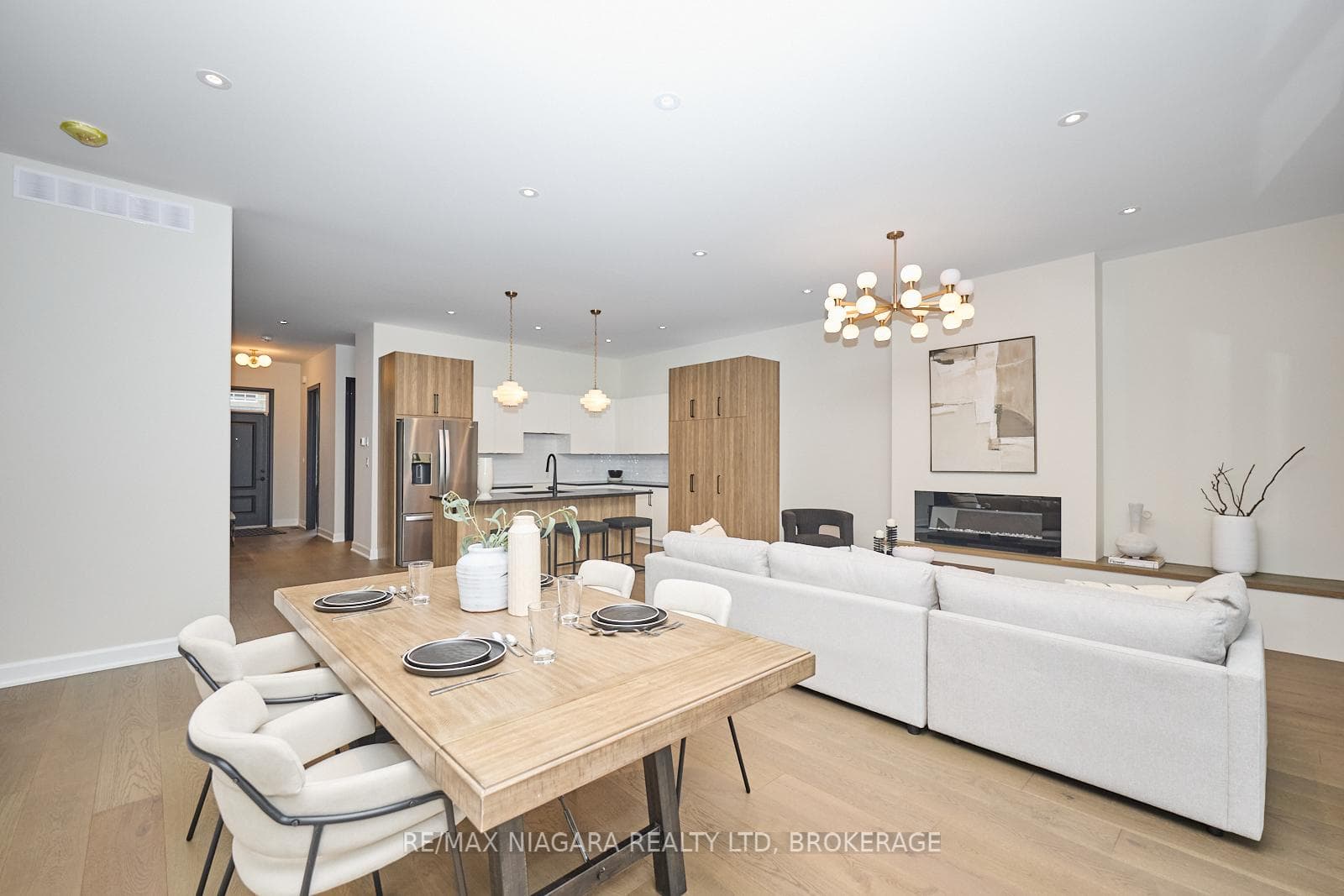 Dining room, Living Room & Kitchen
