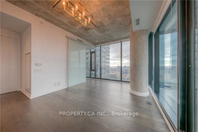 11 Charlotte Street Unit 2603 photo 4