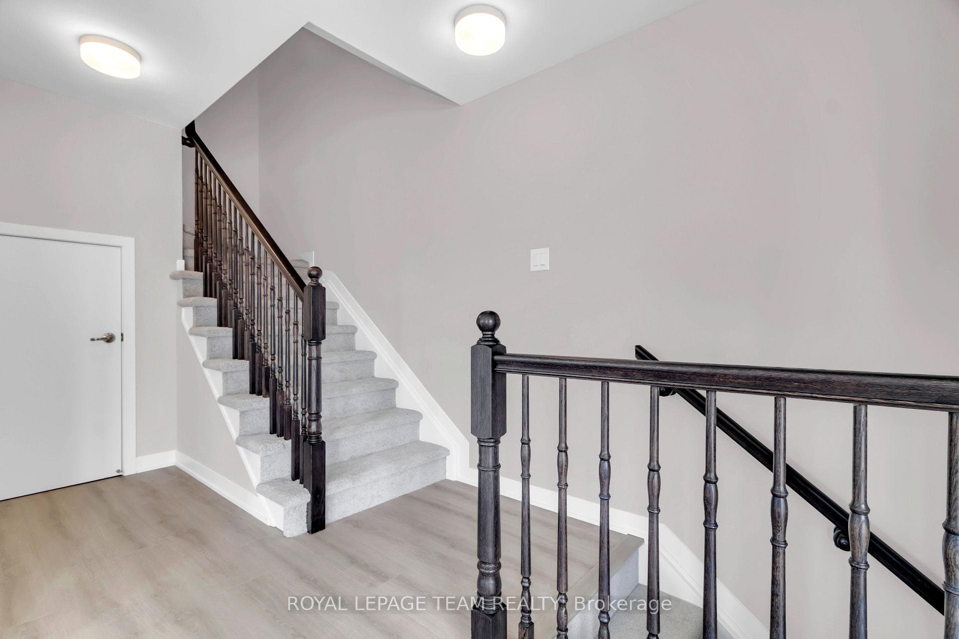 810 PARNIAN Private photo 2