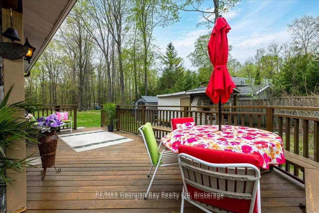 25 Tall Pines Drive photo 9