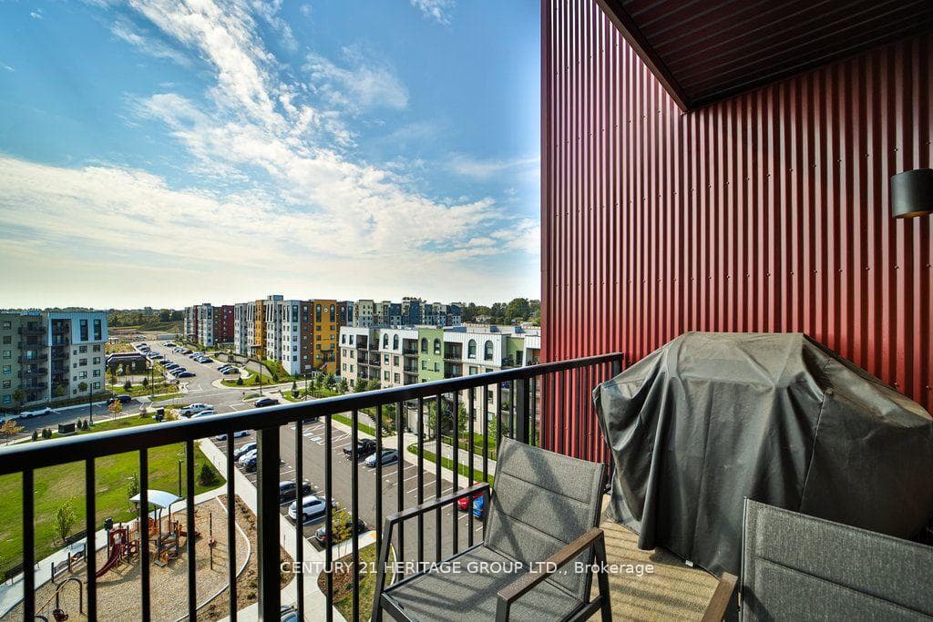 4 Spice Way Unit 607 photo 24