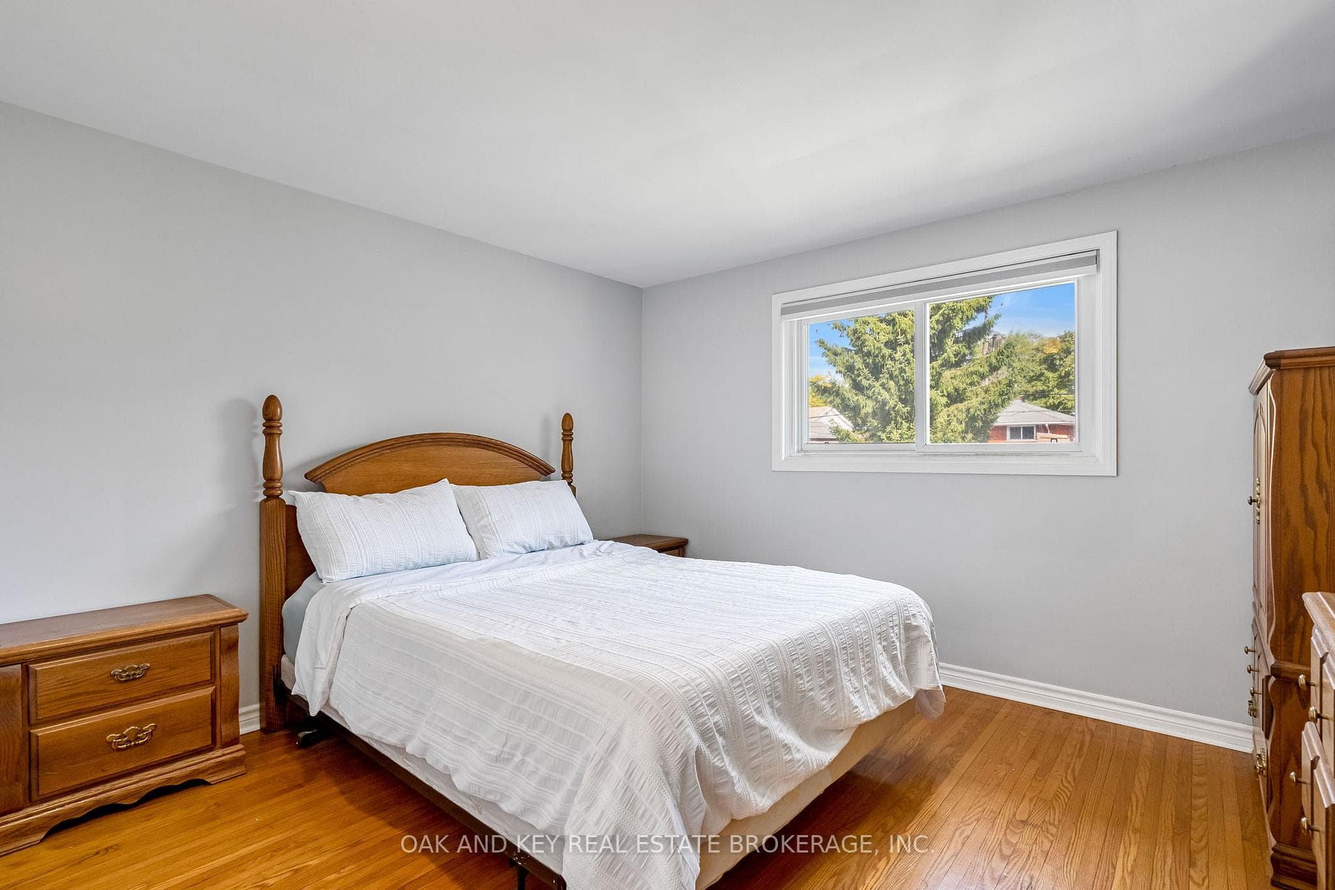 65 Southview Crescent photo 20