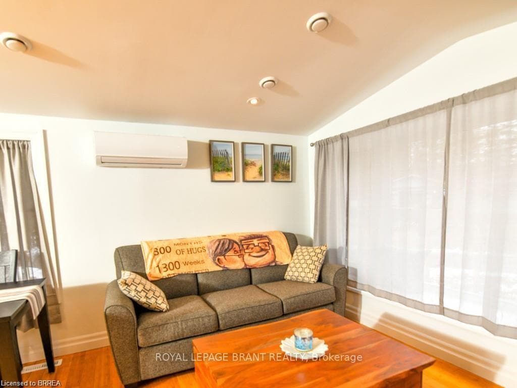 107 Rodeo Road photo 3