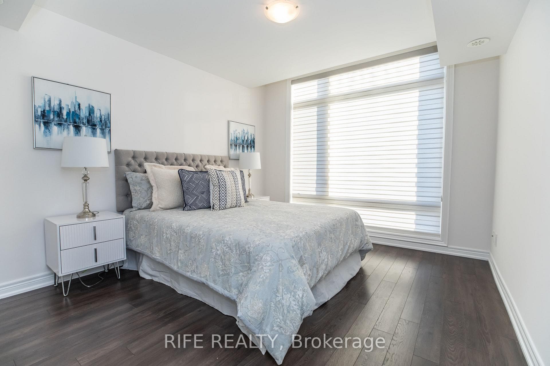 50 Dunsheath Way Unit 604 photo 19