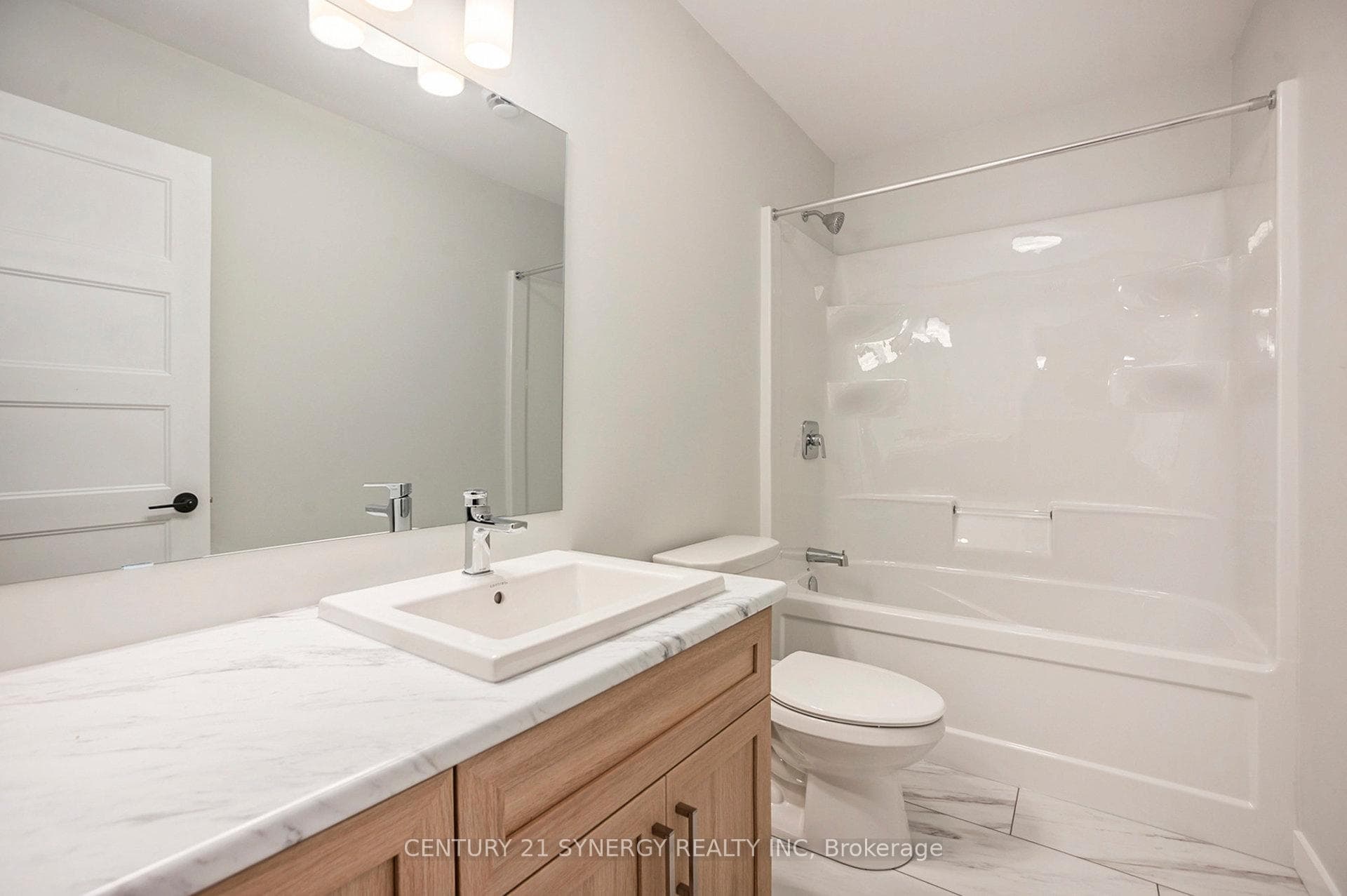 89 Helen Street Unit A photo 19