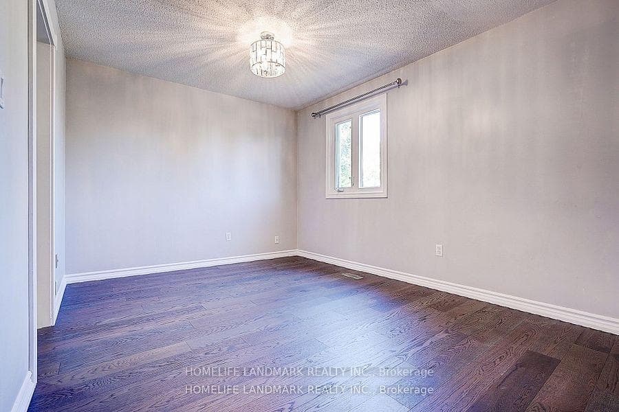15 Saintsbury Square photo 36