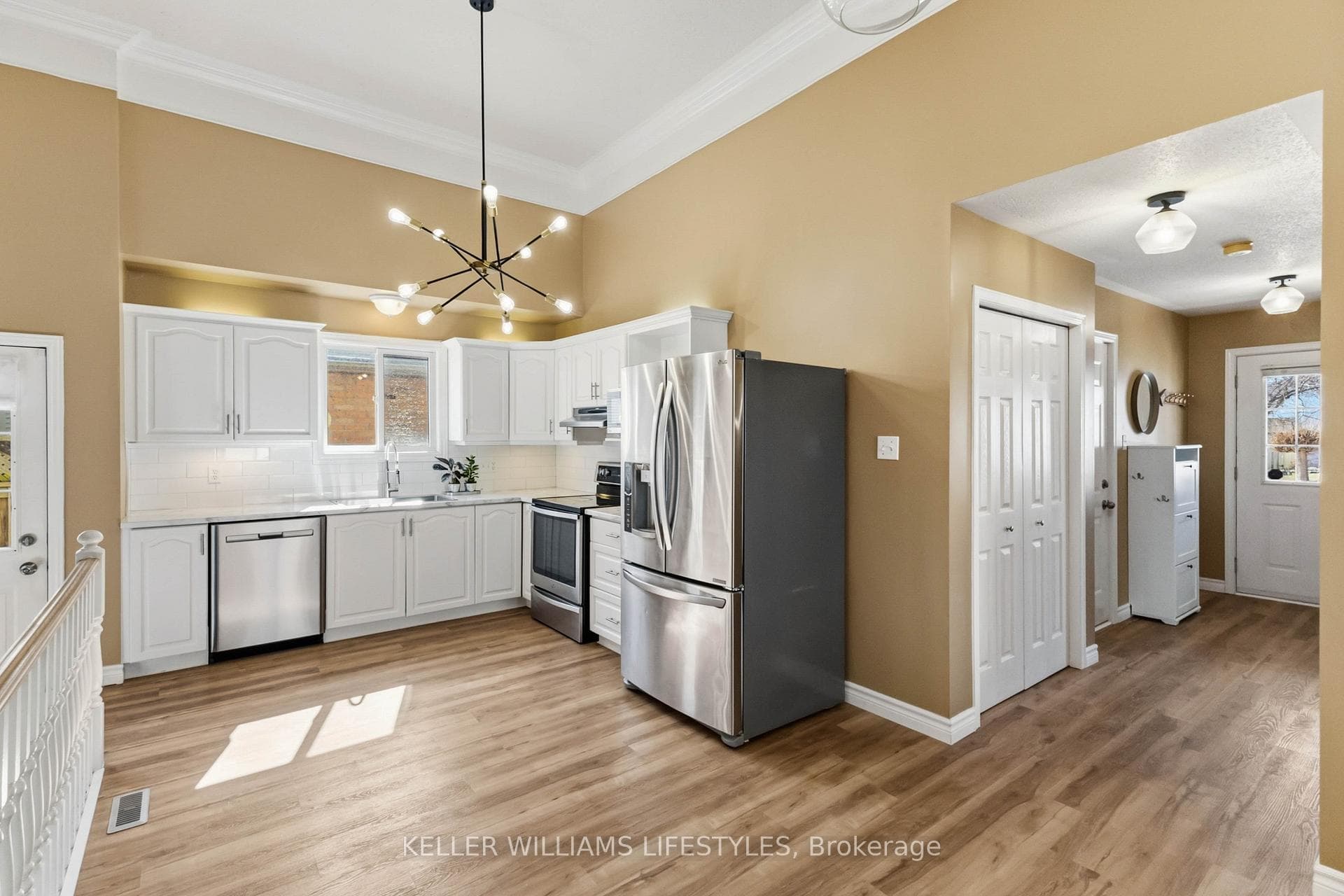905 Railton Avenue photo 13