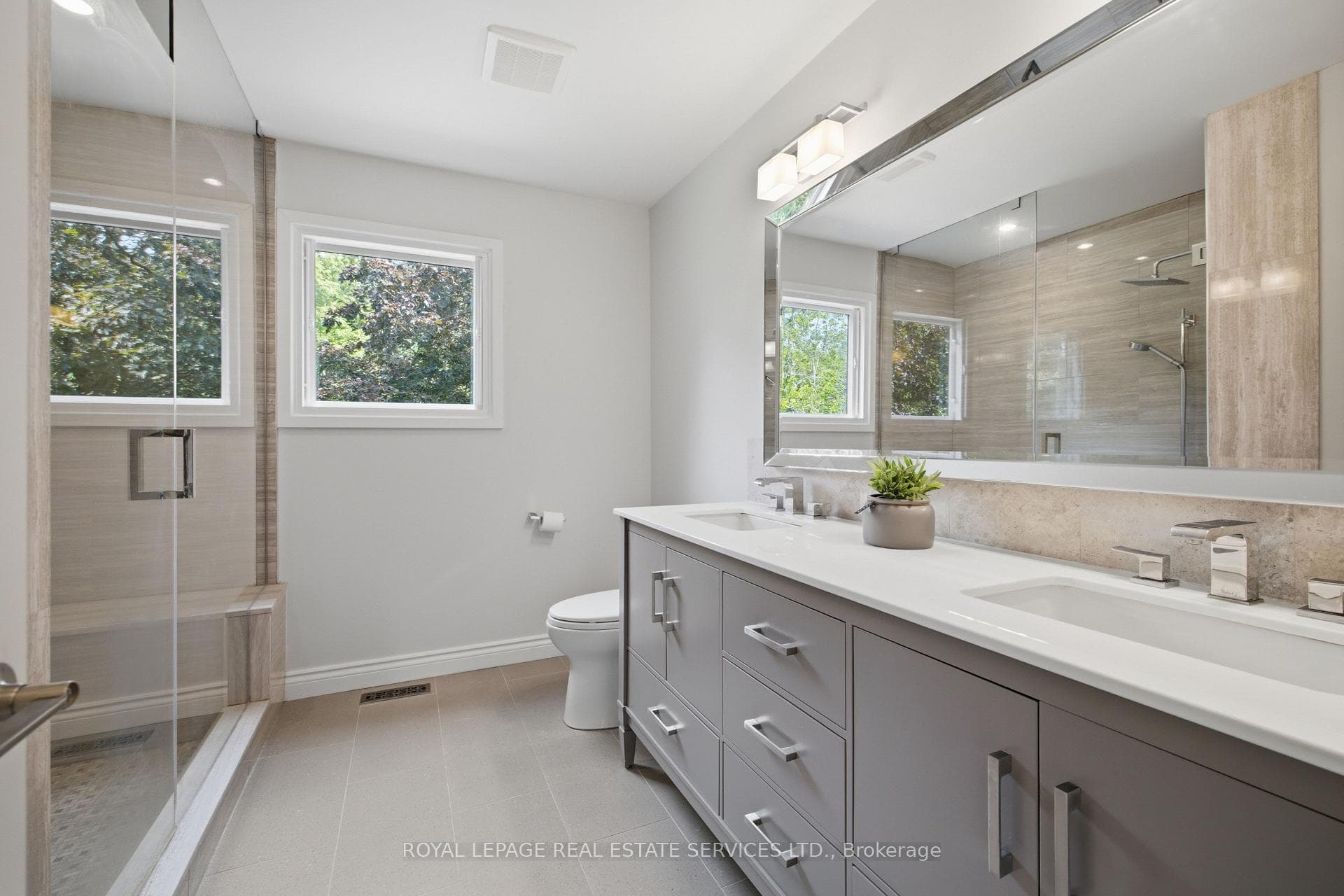 primary ensuite