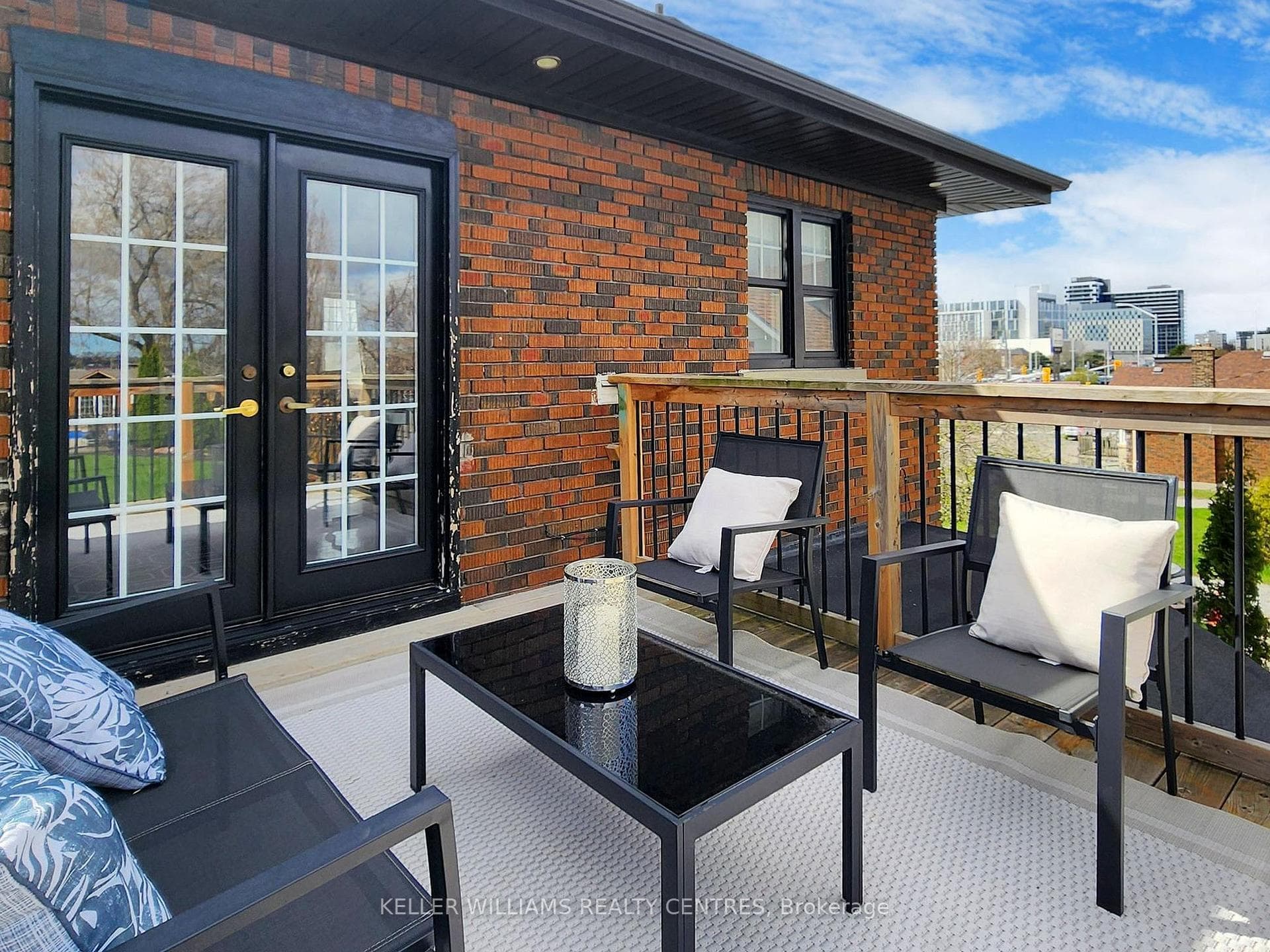 300 William Street photo 35