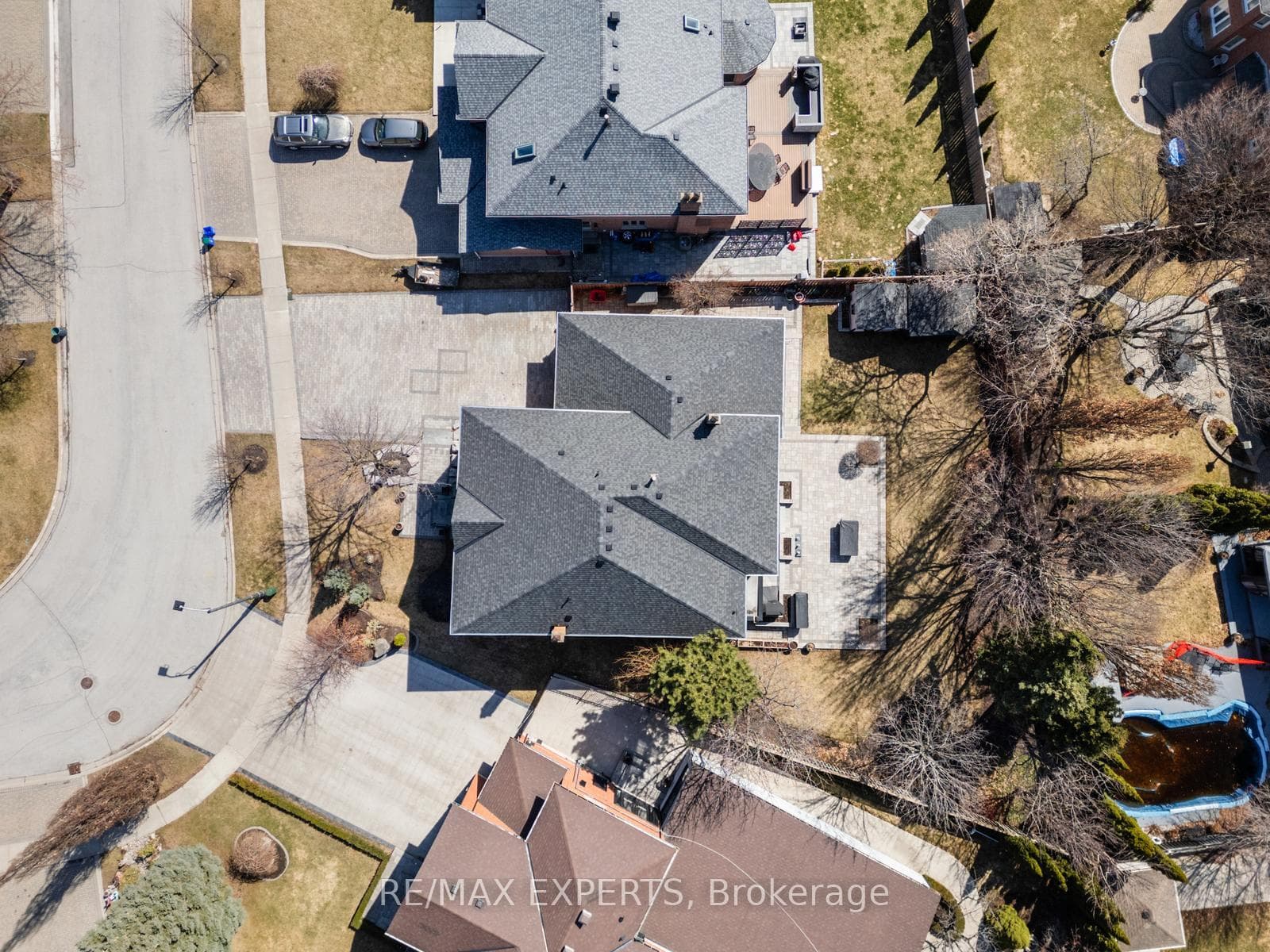 126 Mellings Drive photo 39