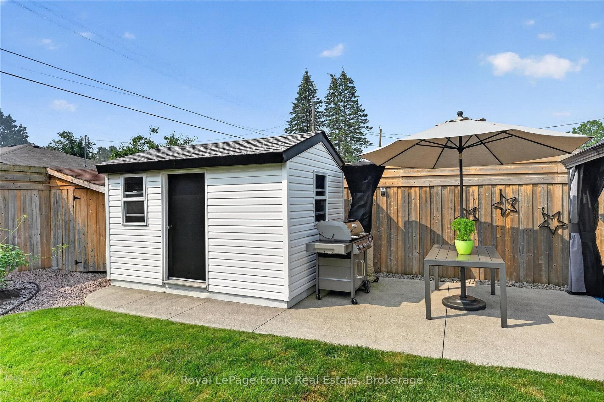 285 St Annes Crescent photo 44