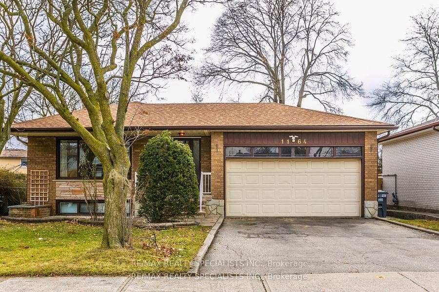 1164 Shamir Crescent photo 1