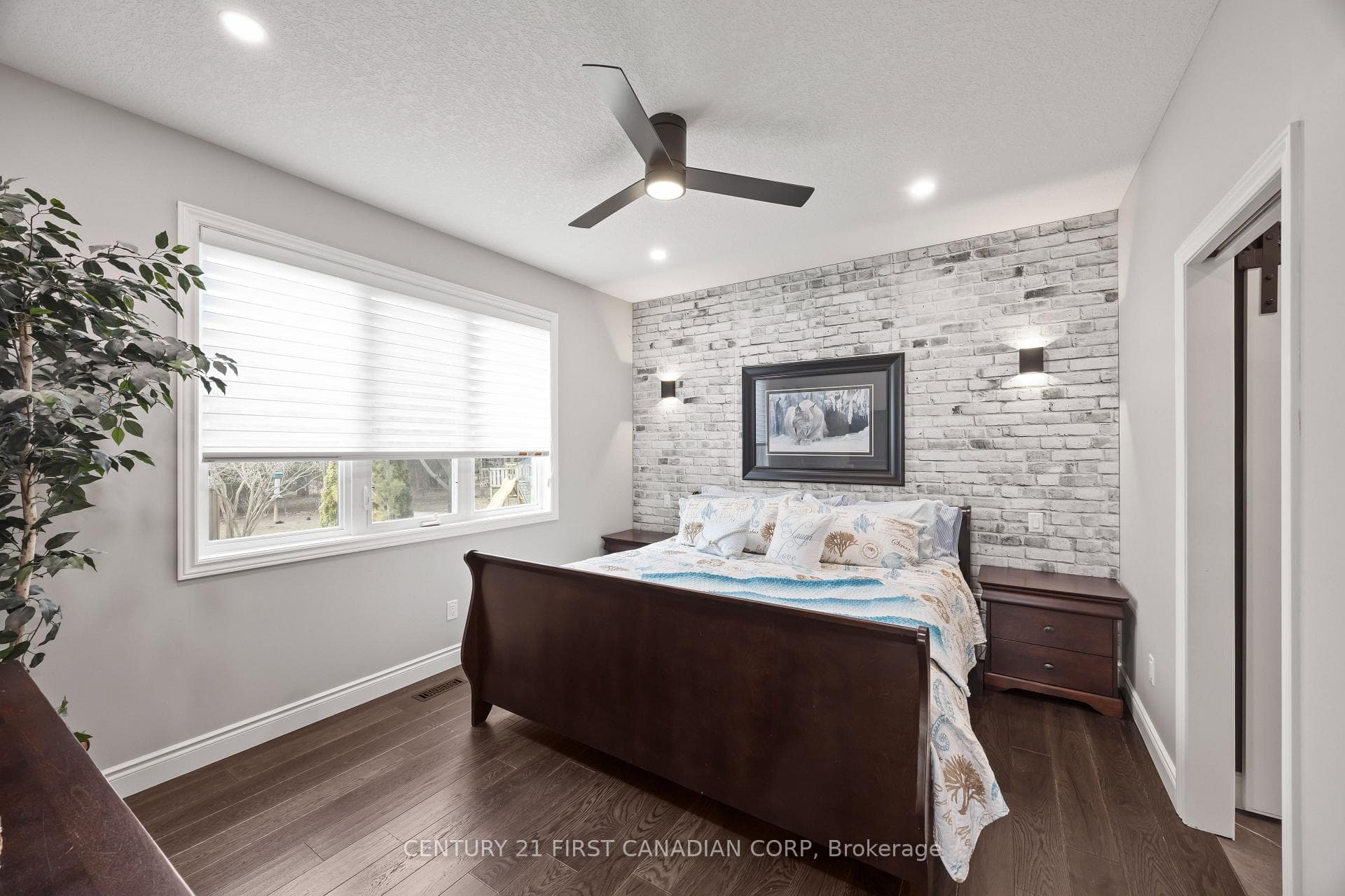 10159 Meadowlily Crescent photo 28