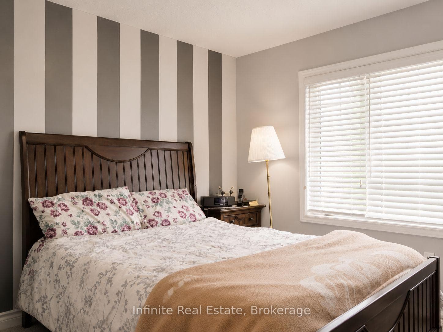 39 Lola Crescent photo 28
