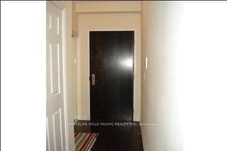 761 Bay Street Unit 3913 photo 9