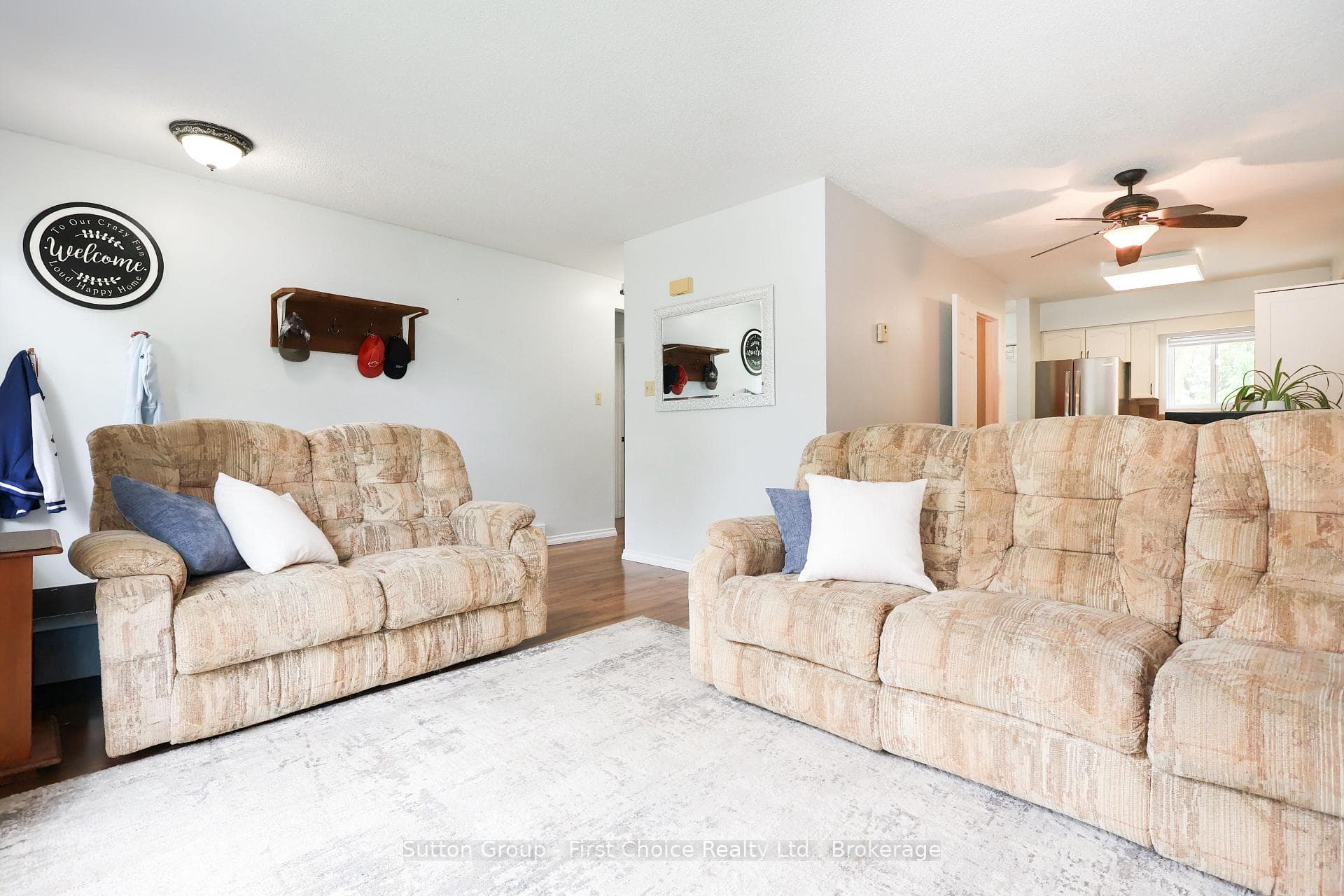 129 Mitchell Court Unit B photo 4