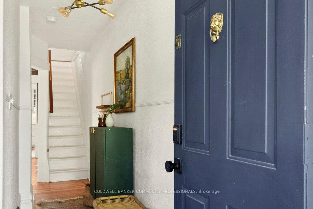 152 London Street photo 6