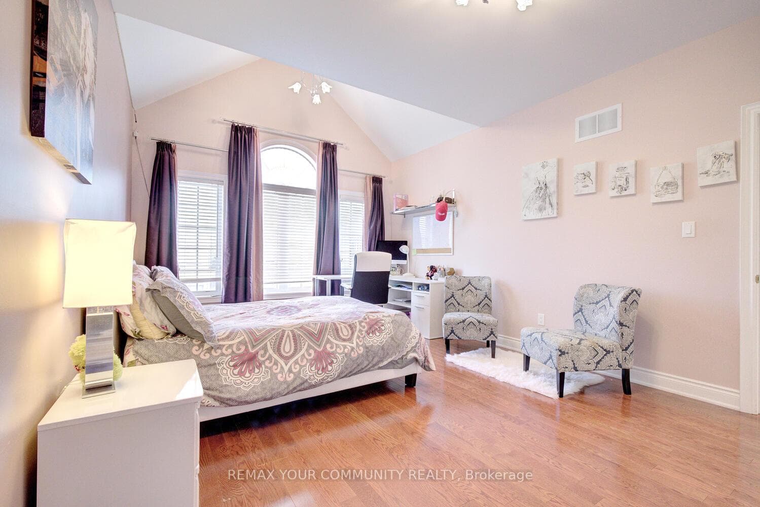 58 Michael Fisher Avenue photo 31