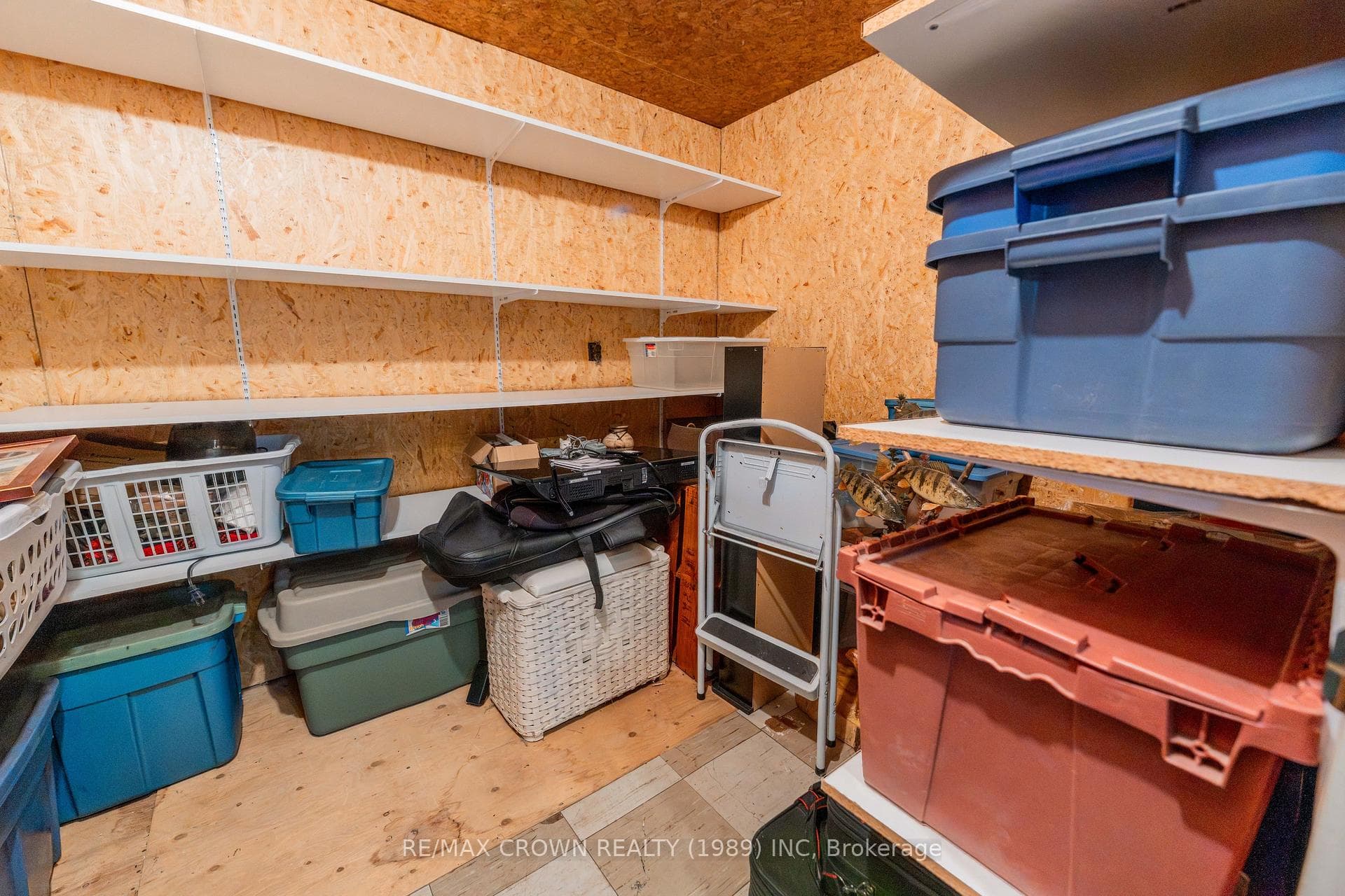 16 Lasalle Avenue photo 33