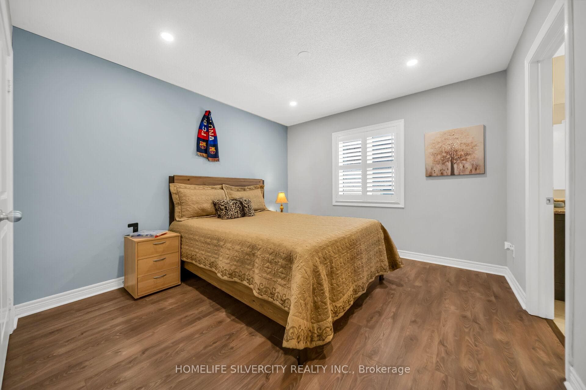 23 Ross Wright Avenue photo 28