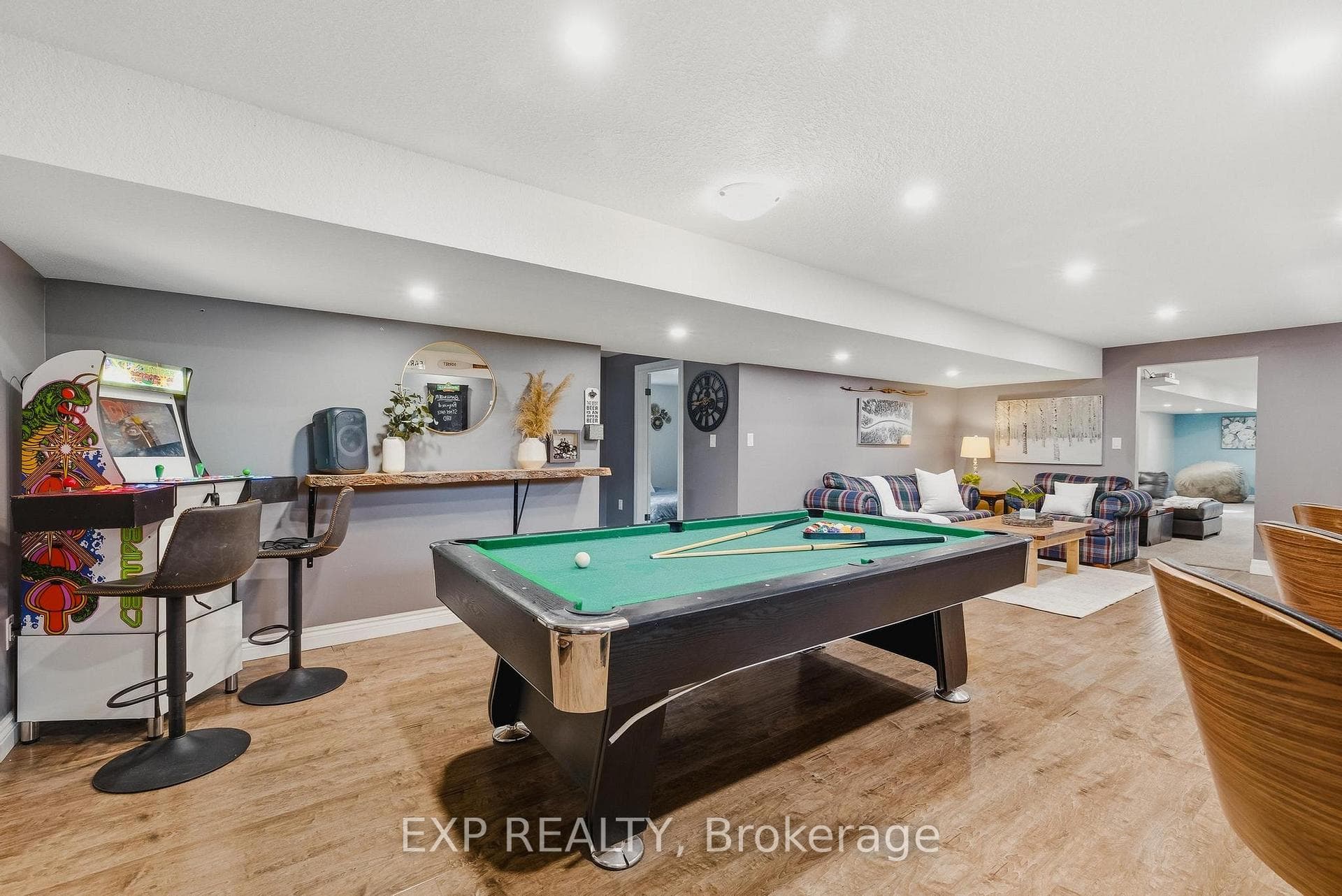 236 Burford Delhi Townline Road photo 31