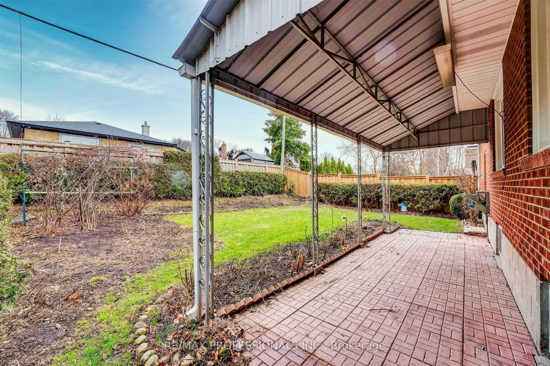 67 Saskatoon Drive photo 38