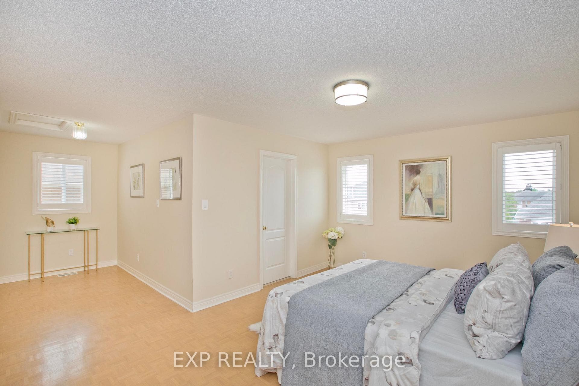 55 Sandway Crescent photo 22