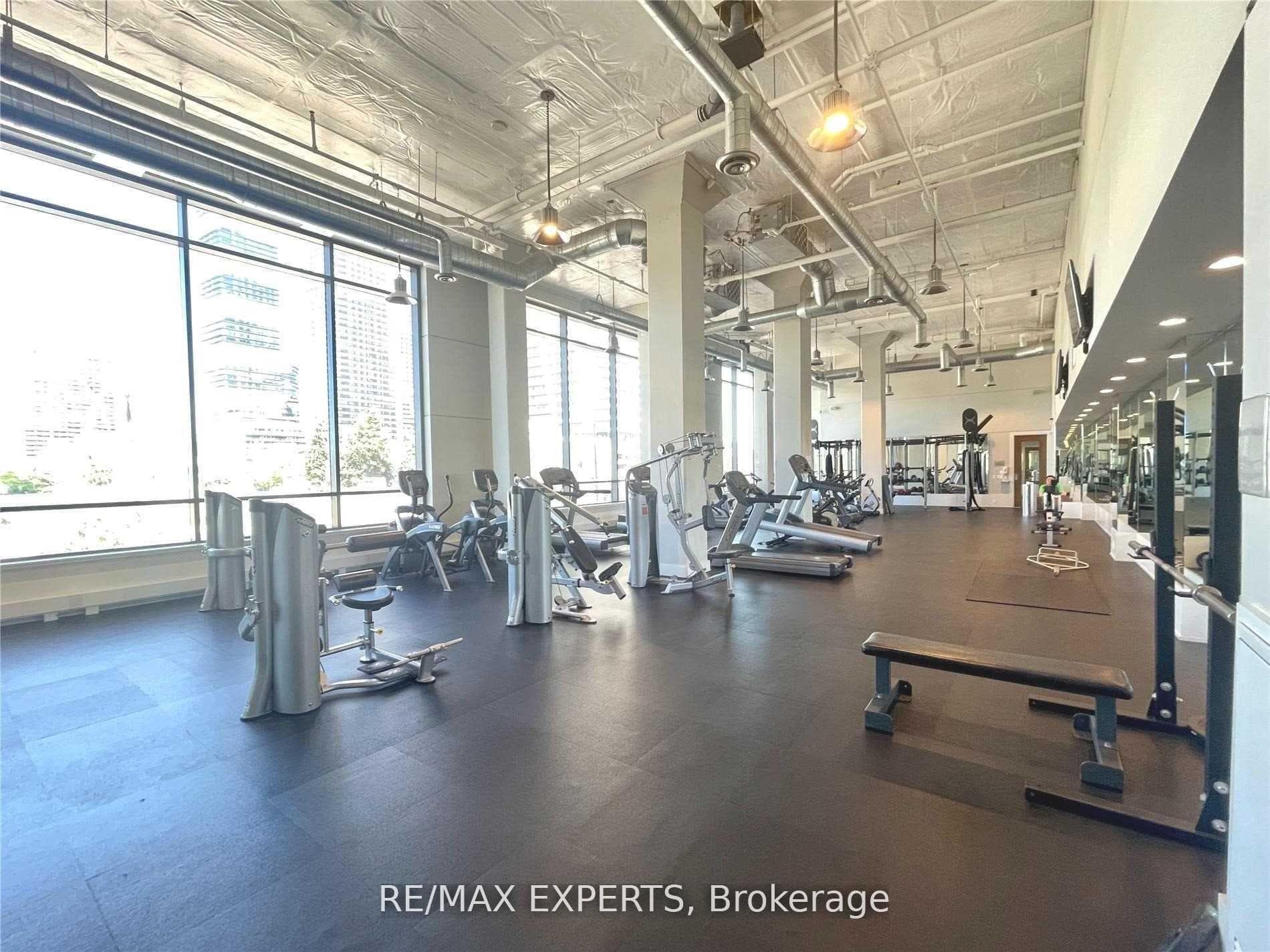 2200 Lake Shore Boulevard Unit 1809 photo 14