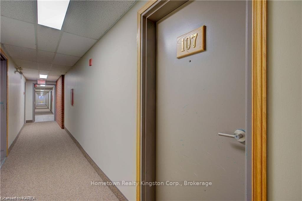 573 ARMSTRONG Road Unit 107 photo 7