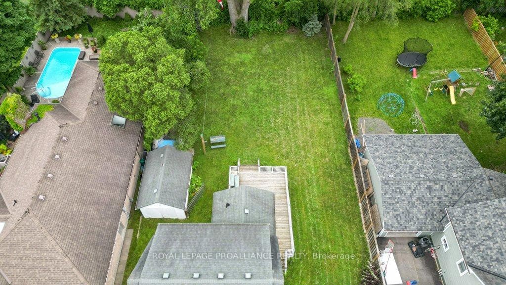 264 Victoria Avenue photo 36