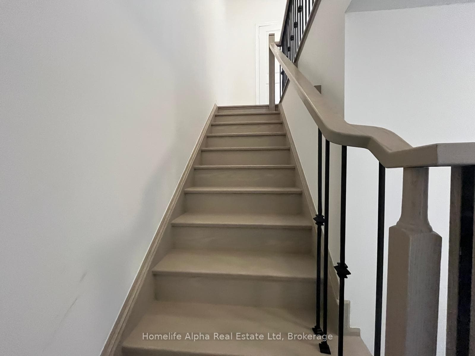 1260 Elizabeth MacKenzie Drive photo 18