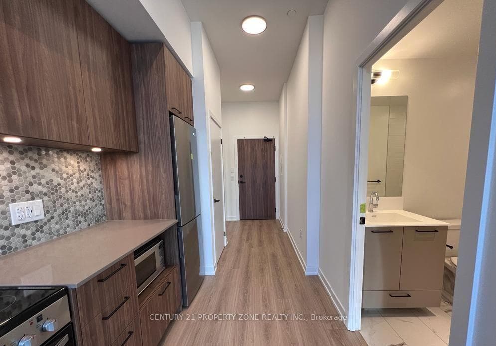 10 Lagerfield Drive Unit 101 photo 5