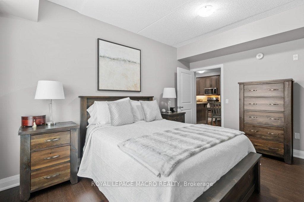 620 SAUVE Street Unit 315 photo 21