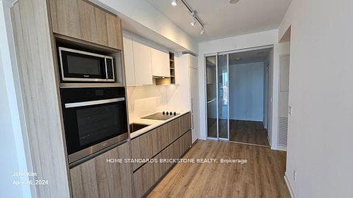 319 Jarvis Street Unit 3108 photo 6