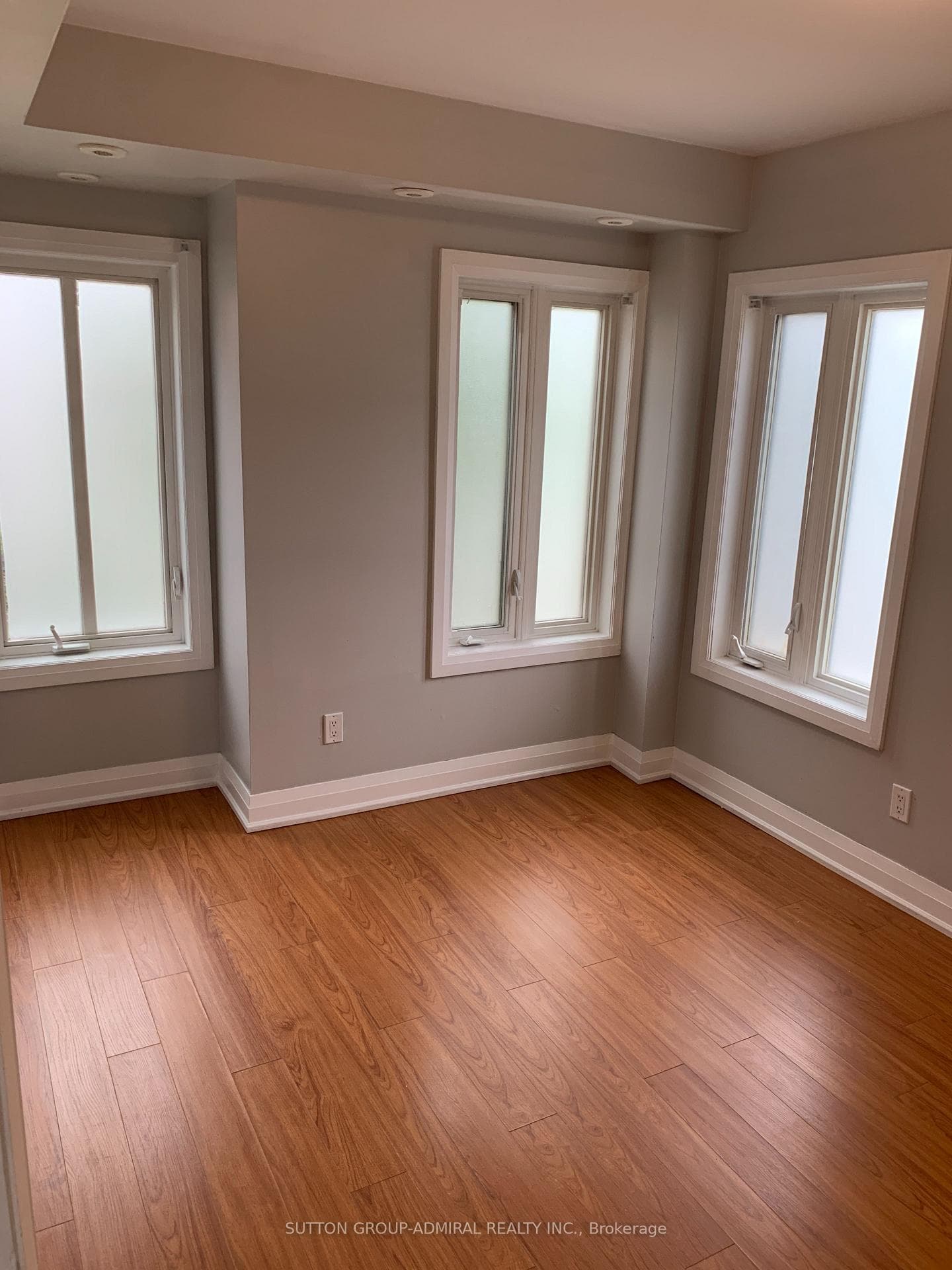 318 John Street Unit 265 photo 11