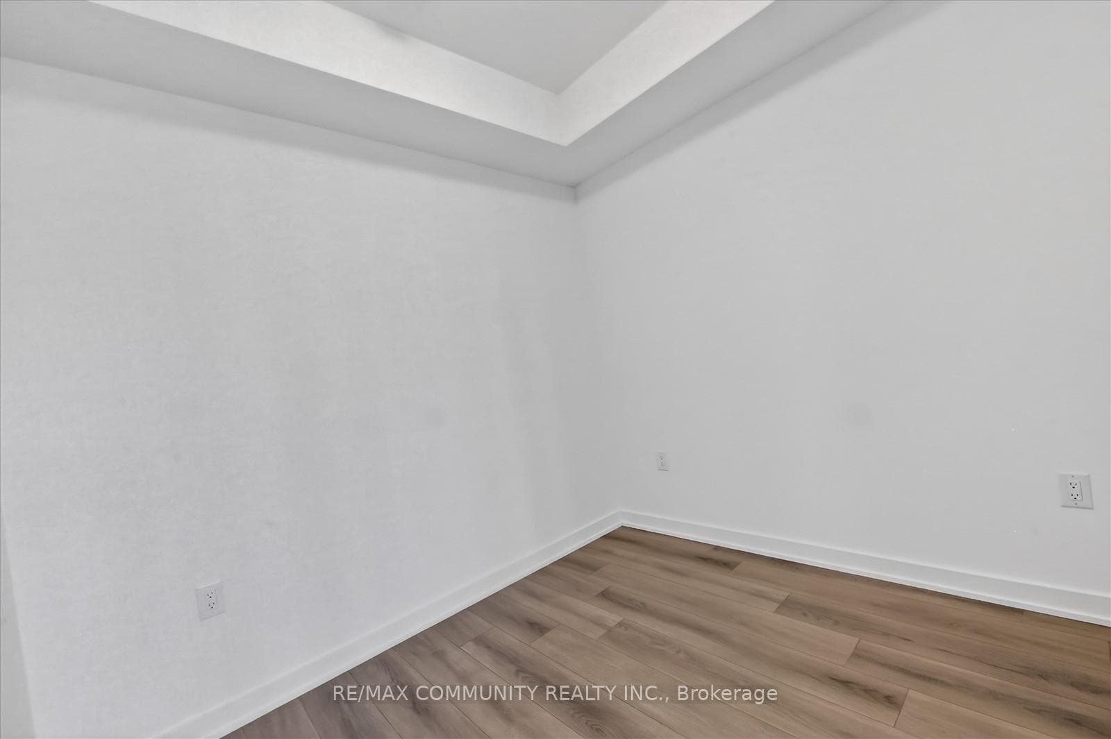 7437 Kingston Road Unit 514 photo 16