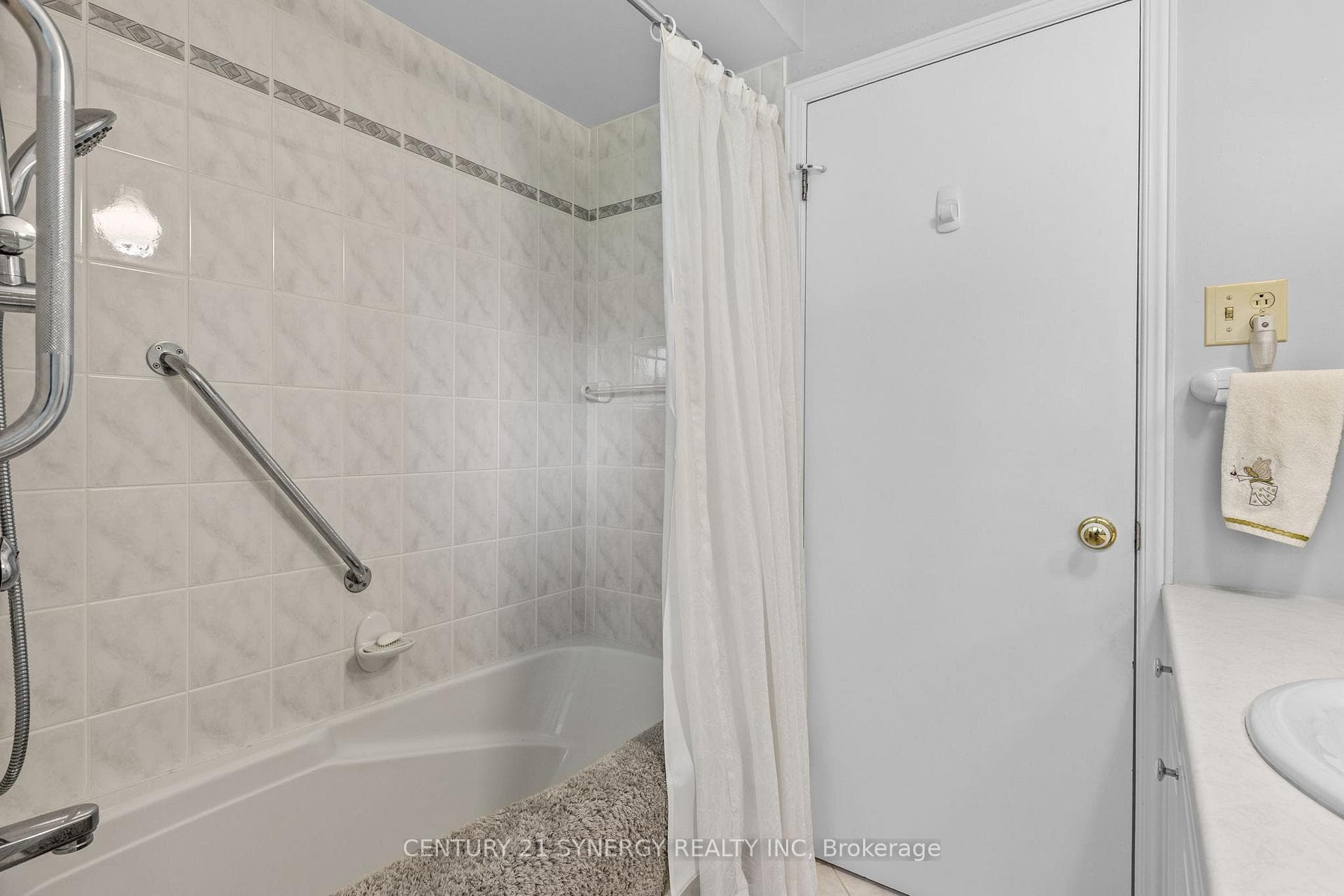 3 Auburn Street photo 26