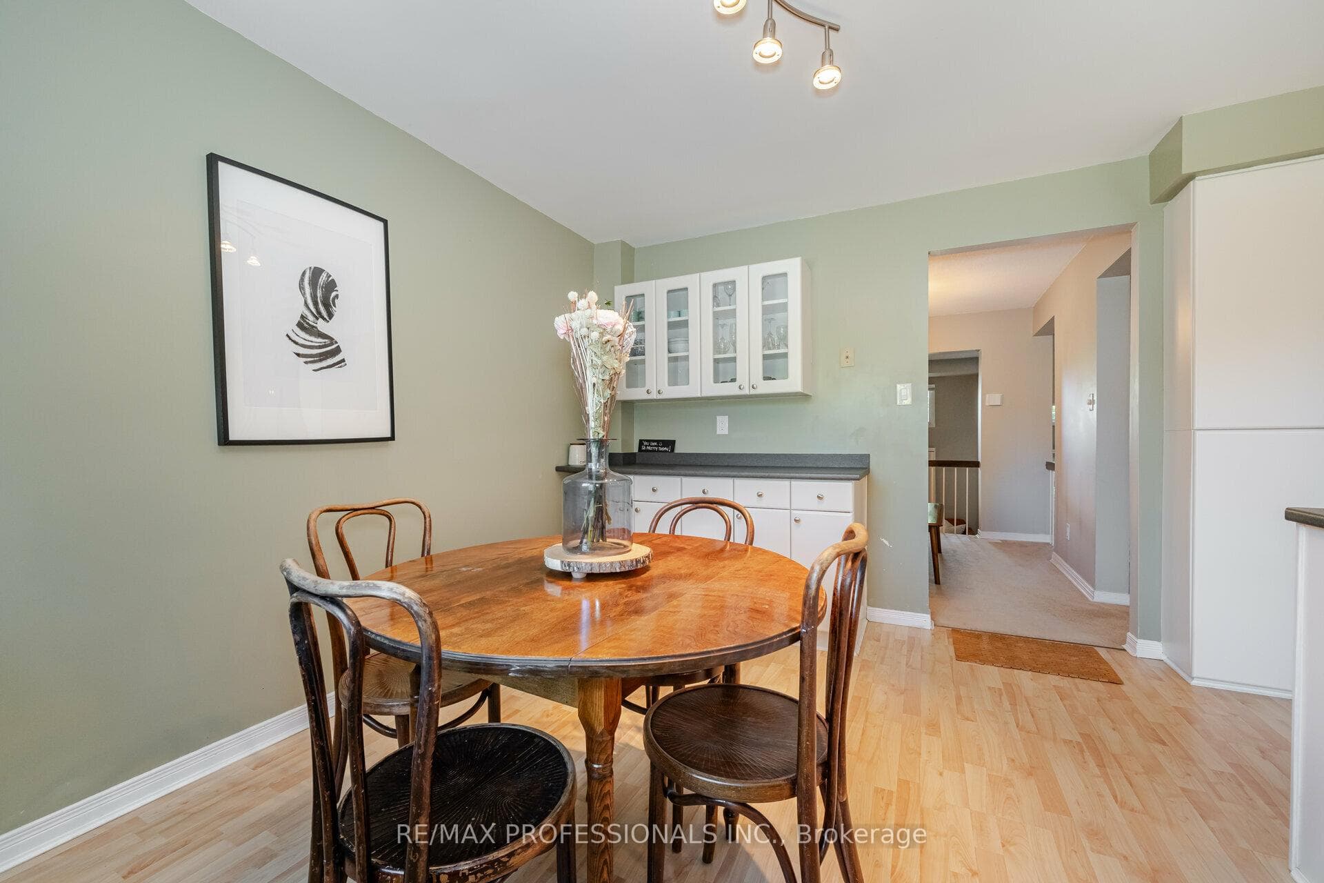 4230 Fieldgate Drive Unit 40 photo 17