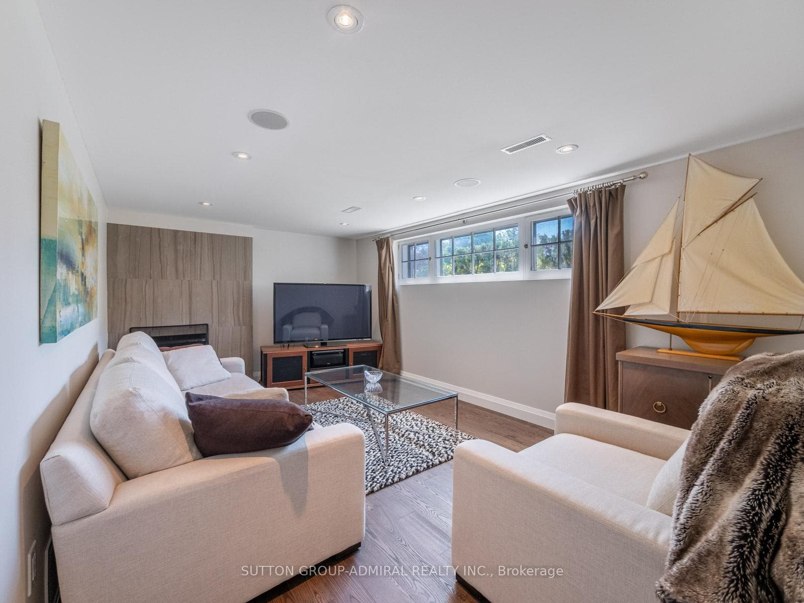 125 Laverock Avenue photo 27