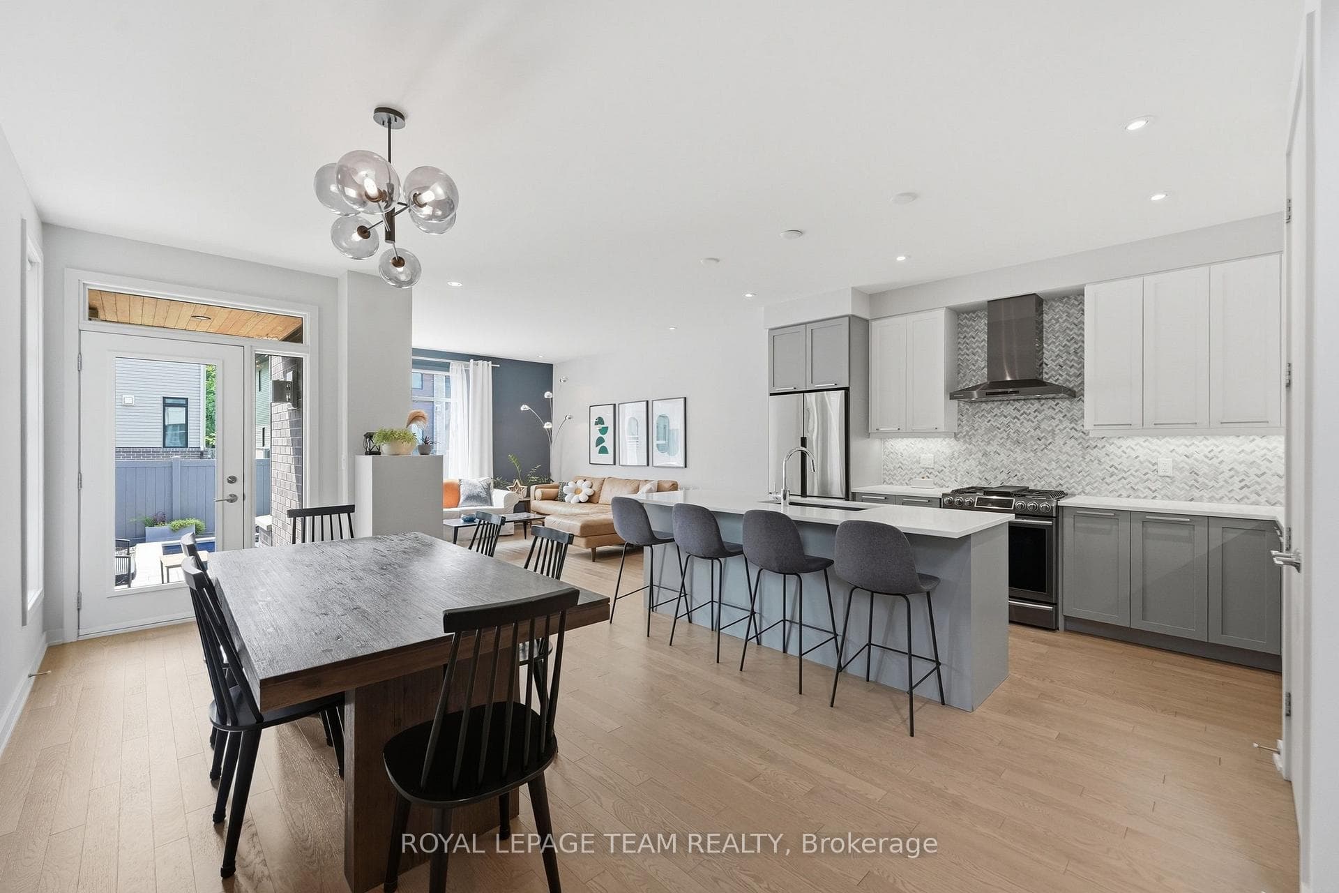 862 Quartet Avenue photo 17