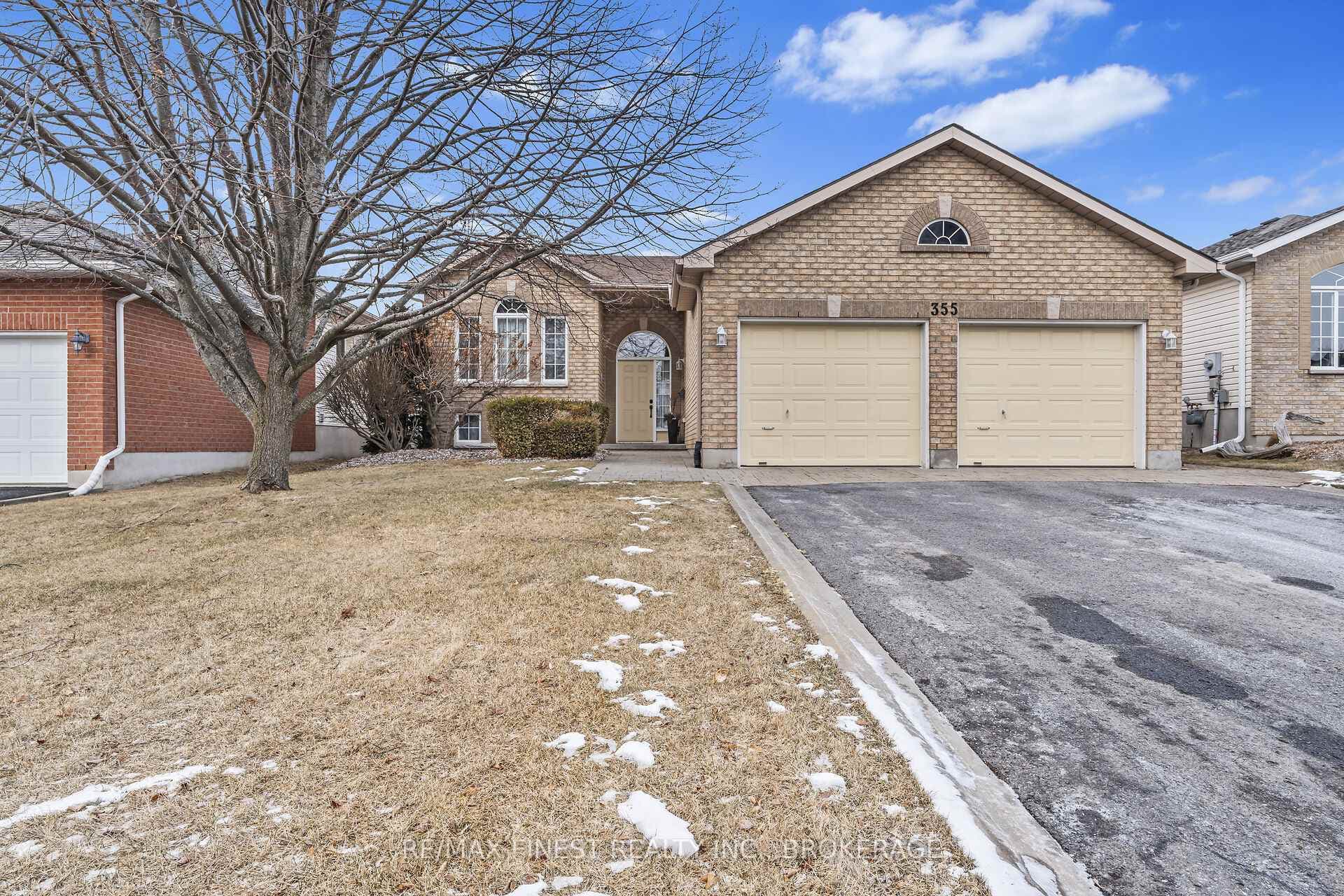 355 Tanglewood Drive photo 2