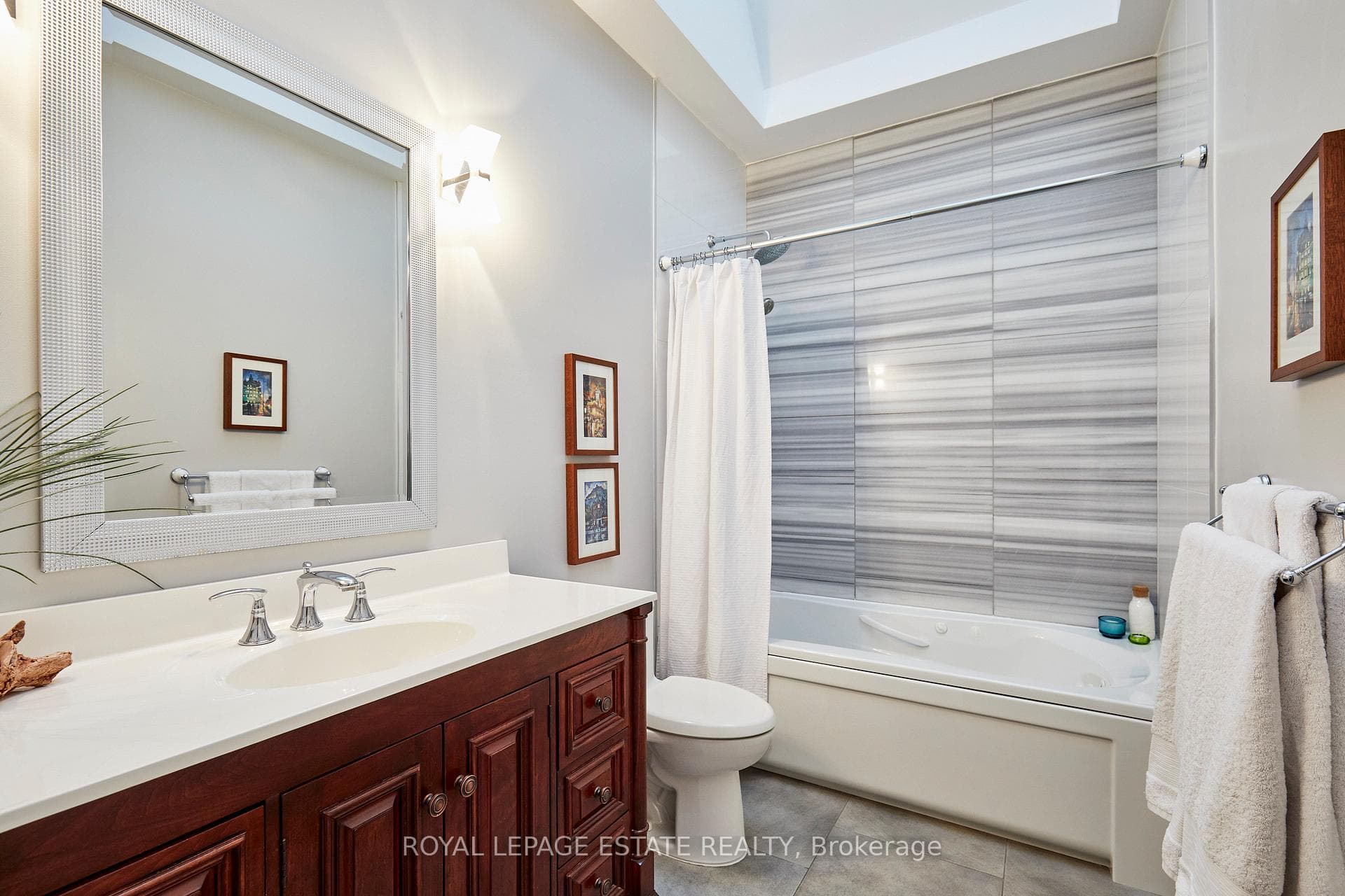 108 Barker Avenue photo 17