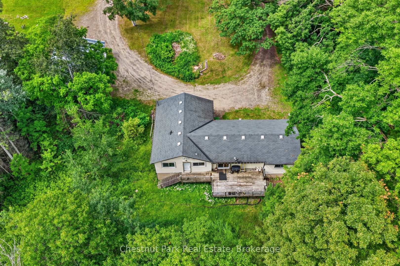 52 Joseph Street photo 38
