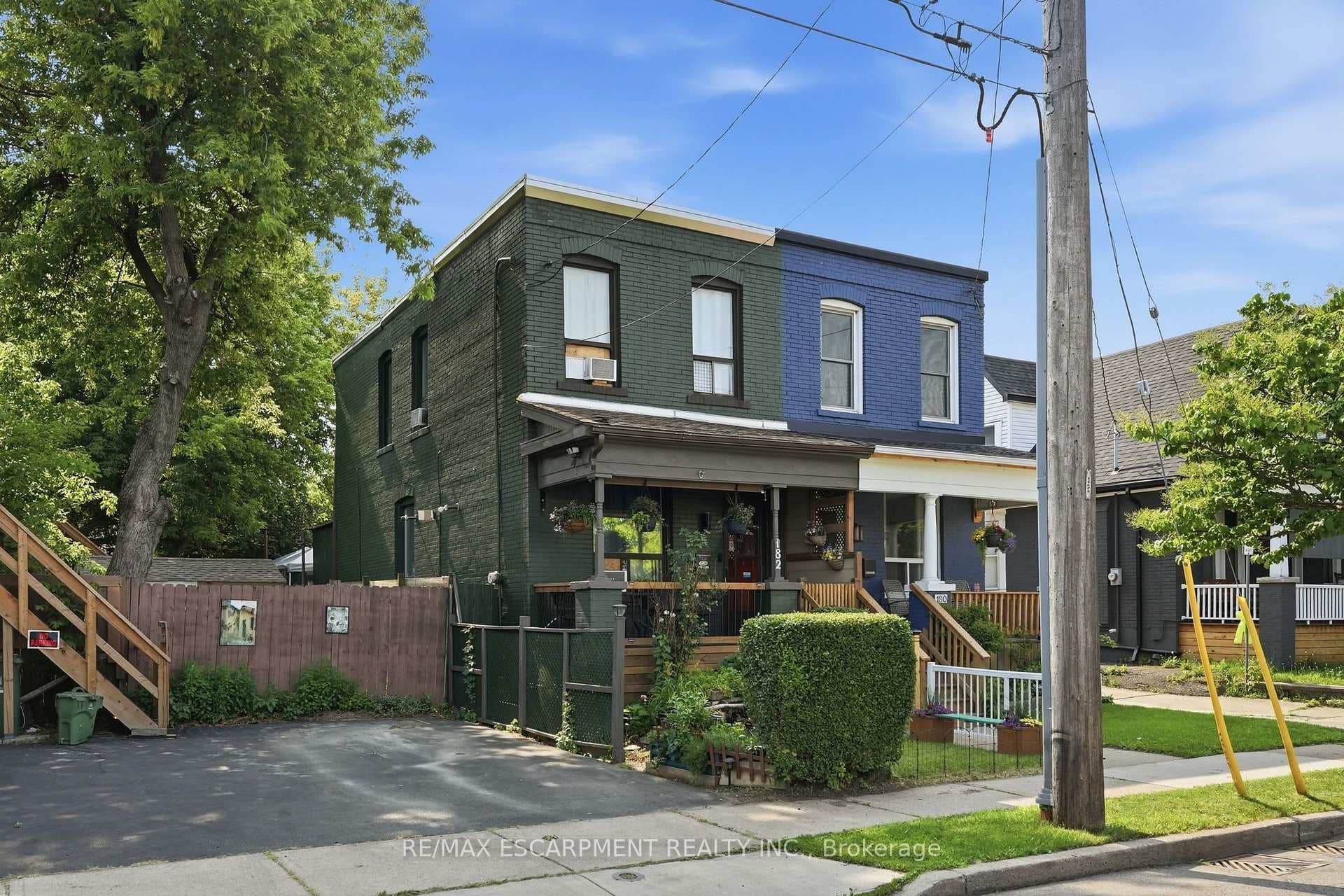 182 Cavell Avenue photo 3