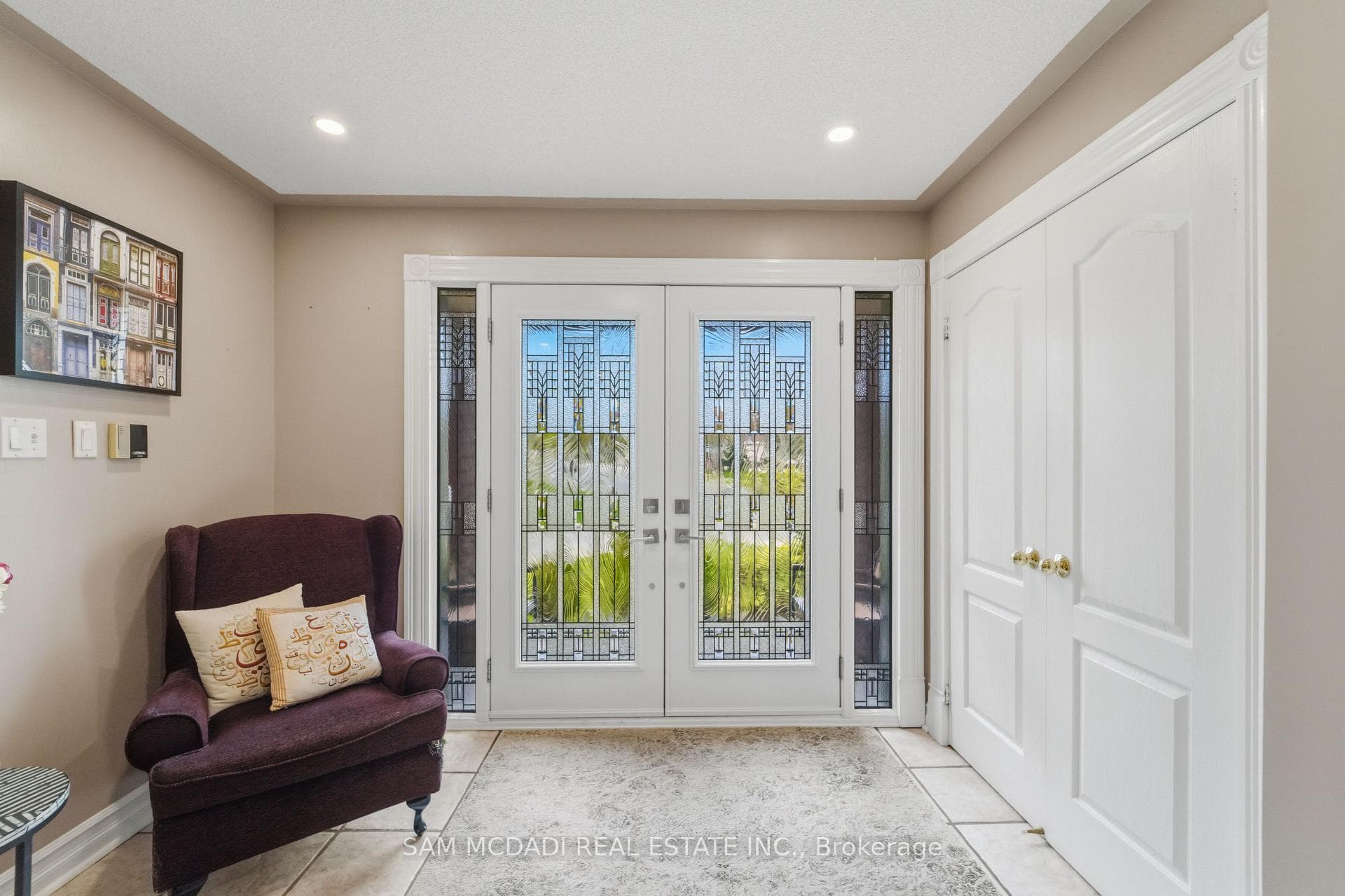 3605 Trelawny Circle photo 3