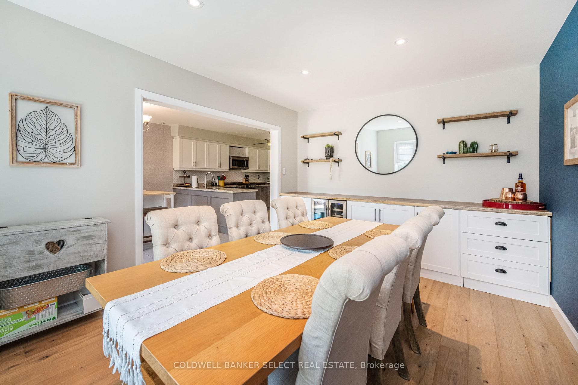 32 Coolspring Crescent photo 16